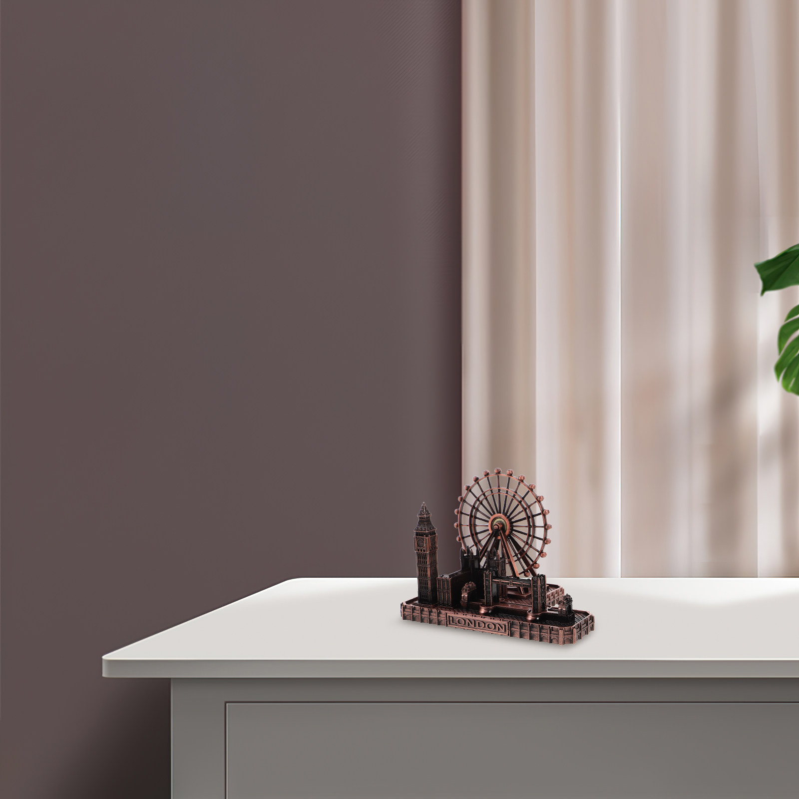 Polished Metal London Sculptur - Home Office Of London 리뷰 및 가격