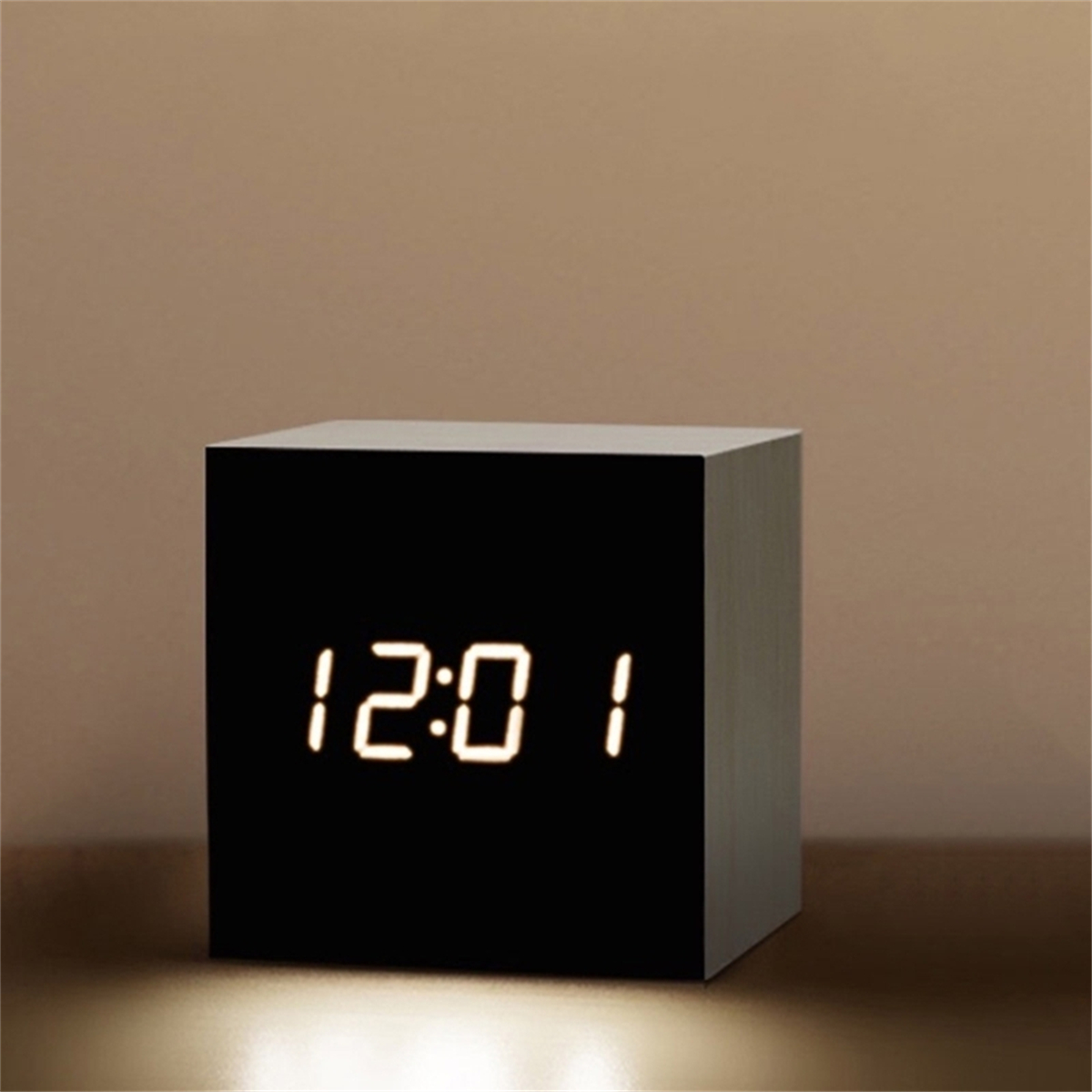 Square Digital LED Alarm Clock - Led Desk Clock 리뷰 및 가격